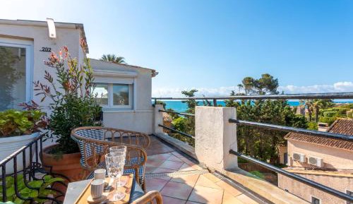 Villa with Sea View