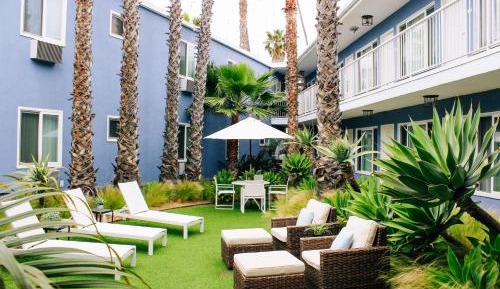 One Bedroom with Kitchenette