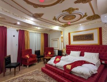 King Room with Mountain View