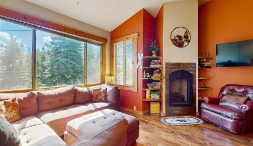 One Bedroom Apartment