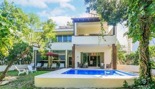 Villa with Private Pool