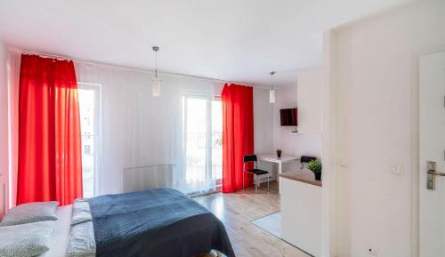 Studio Apartment with Balcony