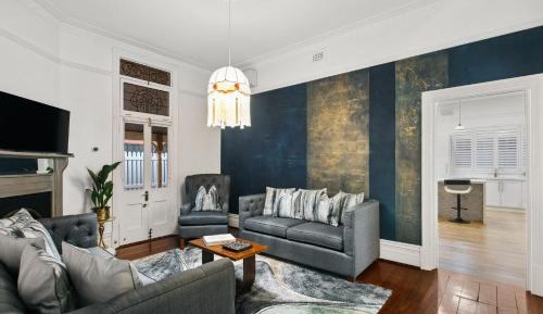 Three-Bedroom Holiday Home 