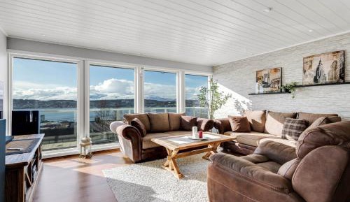 Four-Bedroom Apartment