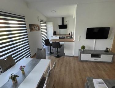 Three-Bedroom Apartment with Balcony