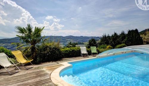 Holiday Home (4 Adults)