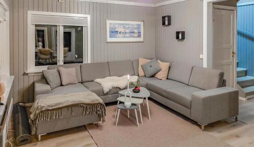 Four-Bedroom Holiday Home