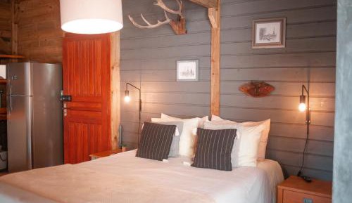 Villa with Garden View