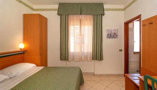Small Double or Twin Room