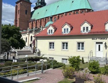 Large Double or Twin Room