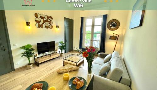 Apartment with City View