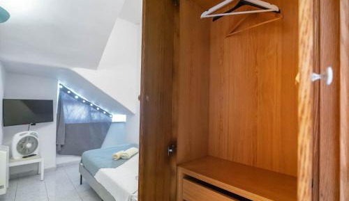Budget Single Room