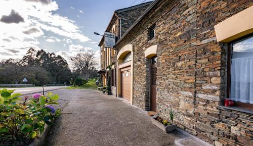 Superior One-Bedroom Apartment