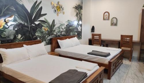 Large Double Room