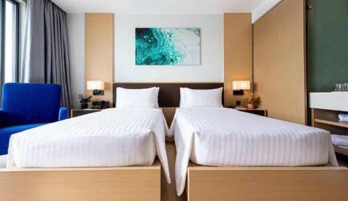 Twin Room with Pool View