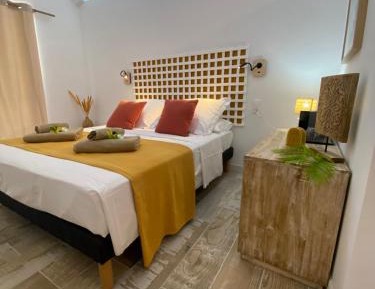 Double Room with Pool View