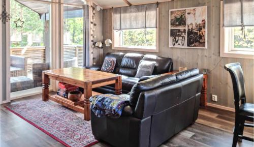 Four-Bedroom Holiday Home