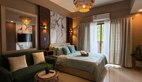 Deluxe Double or Twin Room with Balcony