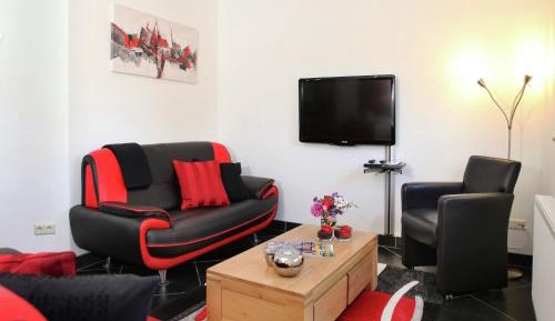 Three-Bedroom Holiday Home 