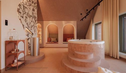 Suite with River View