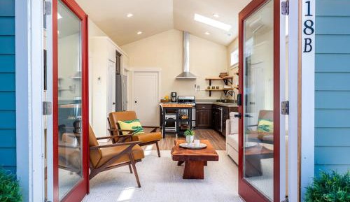 One-Bedroom House