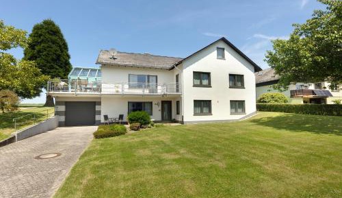 Superior One-Bedroom Apartment