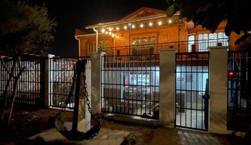 Double or Twin Room with Shared Bathroom