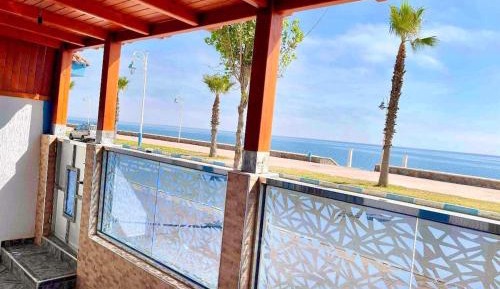Two-Bedroom Apartment with Terrace and Sea View