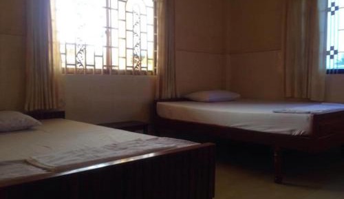 Standard Triple Room With AC