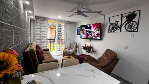 Three-Bedroom Apartment with Balcony