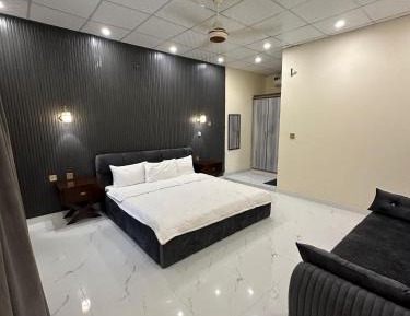 Deluxe Double Room with Extra Bed