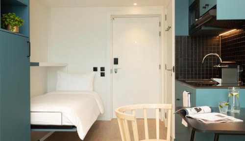 Studio with One Double Bed