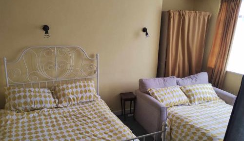 Double Room with Shared Bathroom