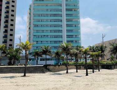 Three-Bedroom Apartment - Oceanfront