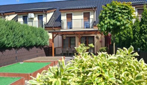 Three-Bedroom Townhouse