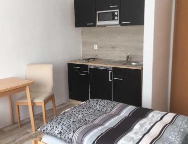 Twin Room with Shower