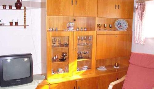 Apartment with Shower