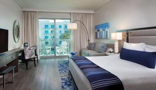 Junior King Suite with Gulf View