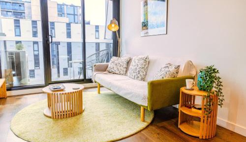 Superior Apartment with City View