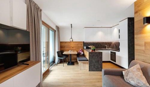 Superior One-Bedroom Apartment