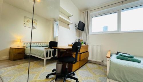 Double Room with Private Bathroom