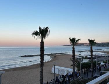 Three-Bedroom Apartment with Ocean View