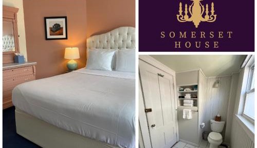 Queen Room with Detached Bath