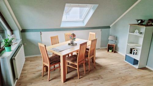 One-Bedroom Apartment with Balcony