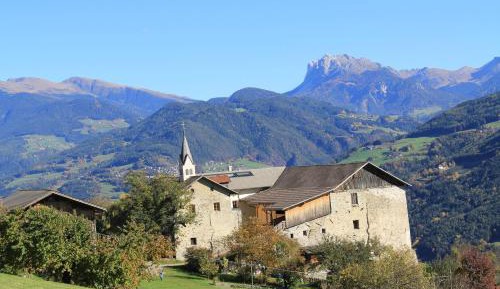 Superior One-Bedroom Apartment with Balcony