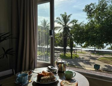 Two-Bedroom Apartment with Sea View