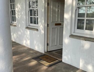 Deluxe Double Room (2 Adults + 1 Child)