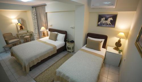 Superior Triple Room