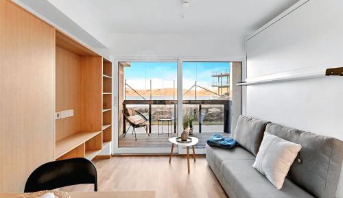 One-Bedroom Apartment