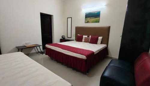 Comfort Triple Room